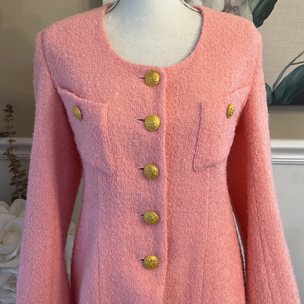 BANU Paris Wool Vintage Bubblegum Pink Blazer & Skirt Set Gold Buttons Sz 10 - Picture 3 of 13